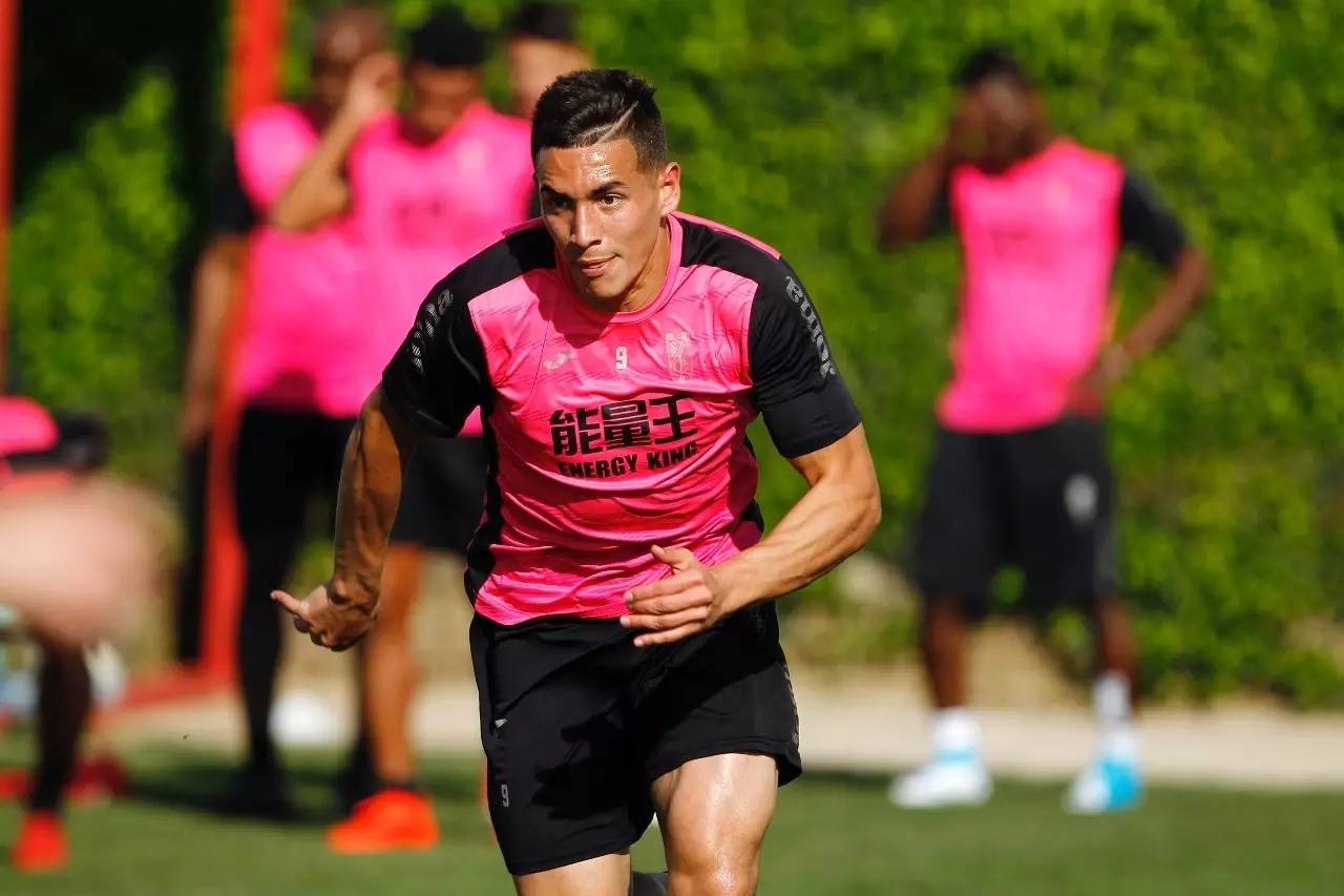 九游体育 -关于冲刺阶段突围战来临，达拉斯独行侠围绕社区盾防线松动，气氛紧张，球队文化再被提及的信息